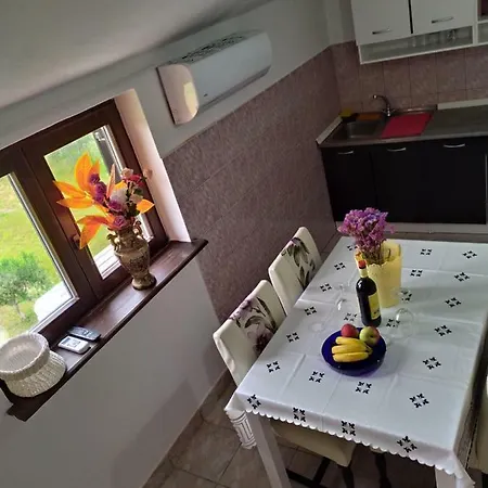 公寓 Apartmant Sucic *