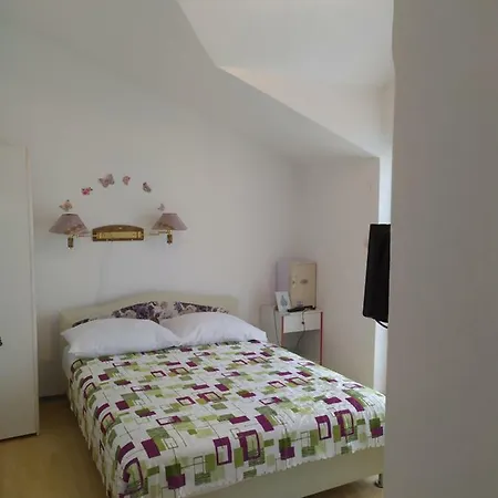 Apartmant Sucic דירה