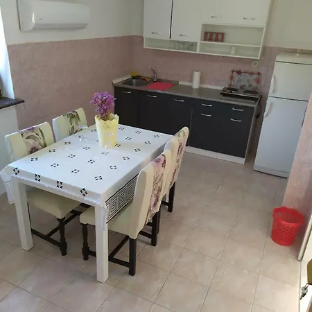 公寓 Apartmant Sucic